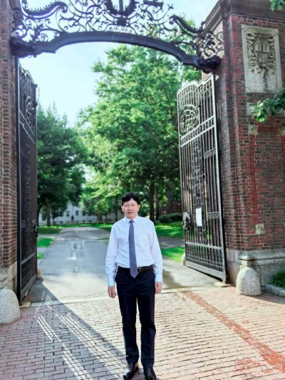 以医为桥通山海 以智为炬耀世界 李乘伊赴美哈佛讲学 赋能中西文明新对话